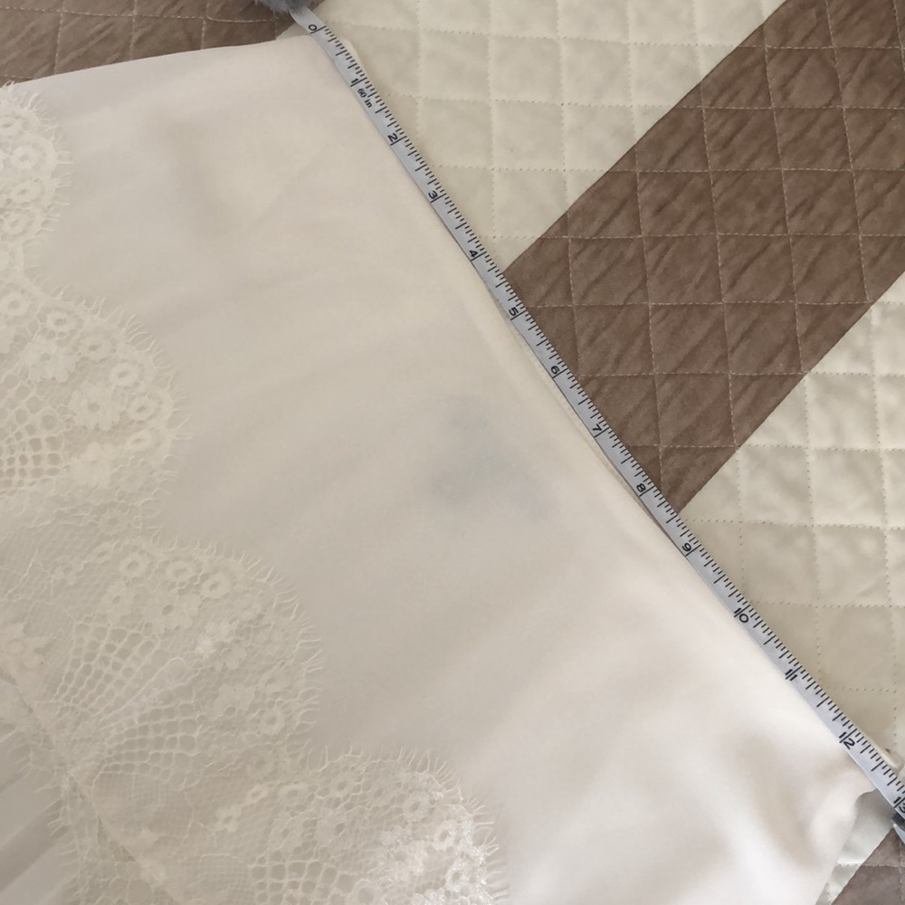 White Lace Skirt - image 4